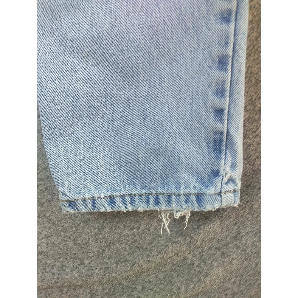 Levis 550 Relaxed Fit Jeans Mens 36x31 Light Wash Blue Denim Straight Leg 550